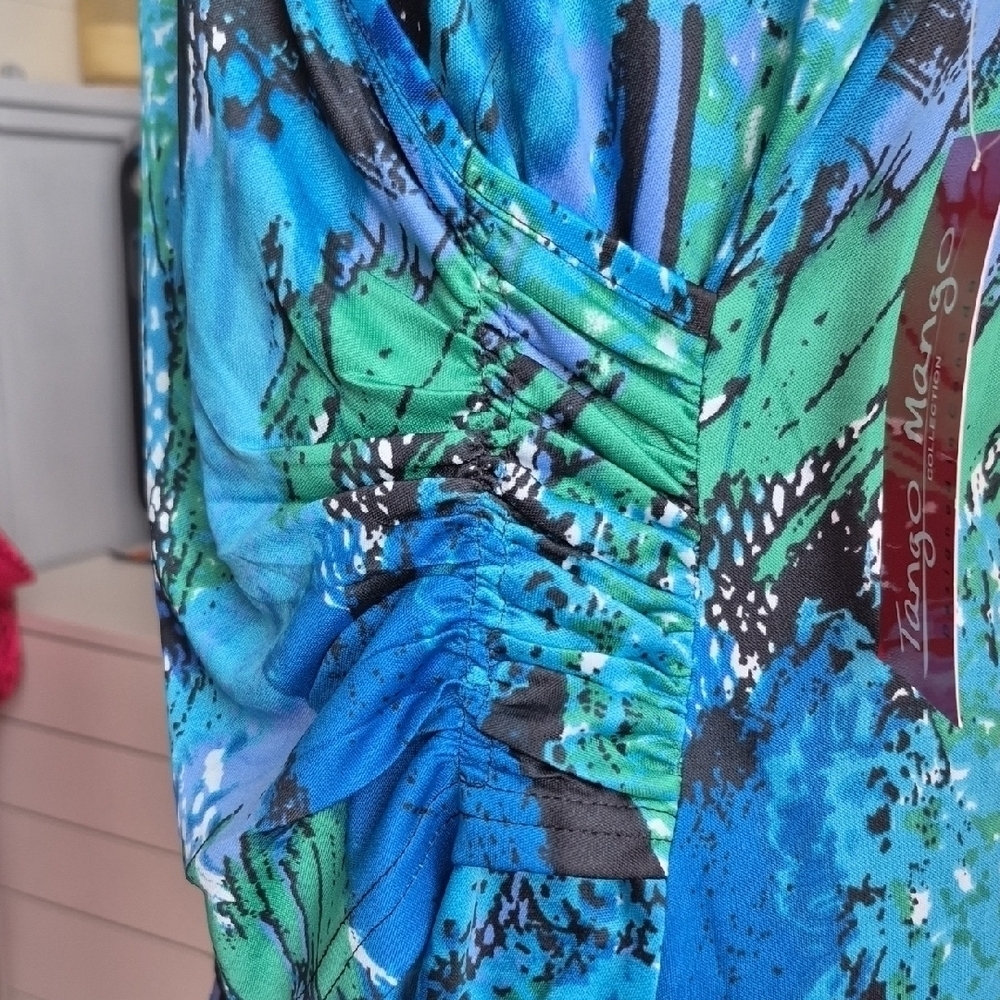 Tango Mango Vibrant Blue and Green Wrap Blouse (C61) - Picture 3 of 11